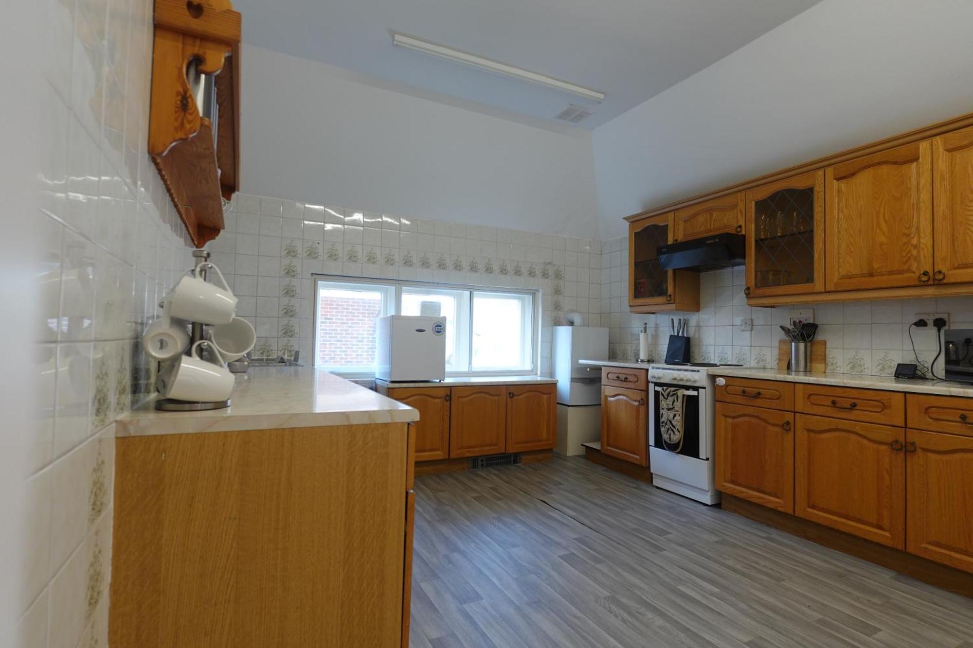 Apartment In Canford Cliffs Close To Sandbanks Beach Poole Extérieur photo
